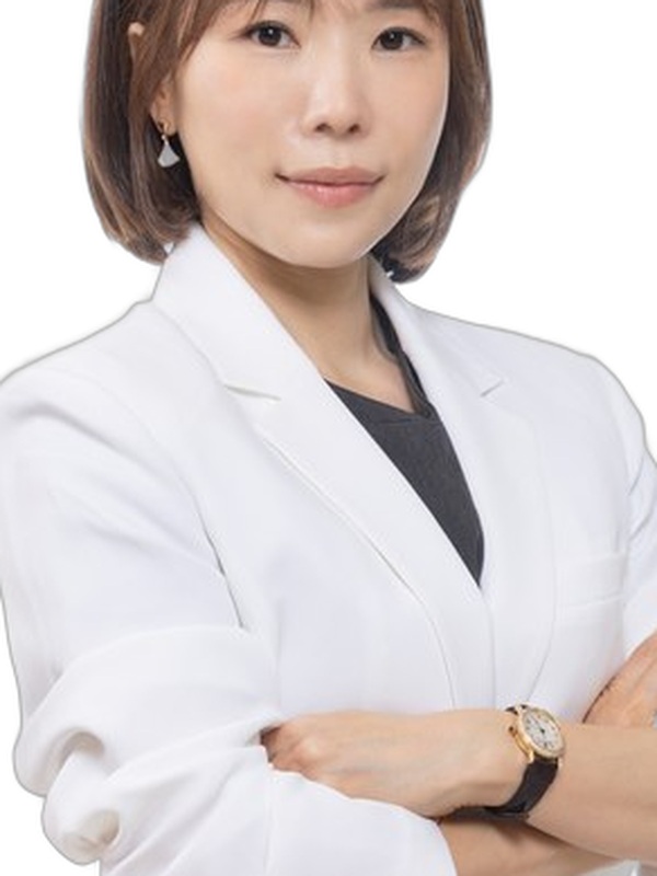 Dr. Kim Hyunbin, Director at HOMMAGE Clinic