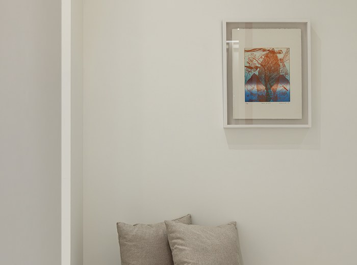Seating at HOMMAGE Clinic, Seoul